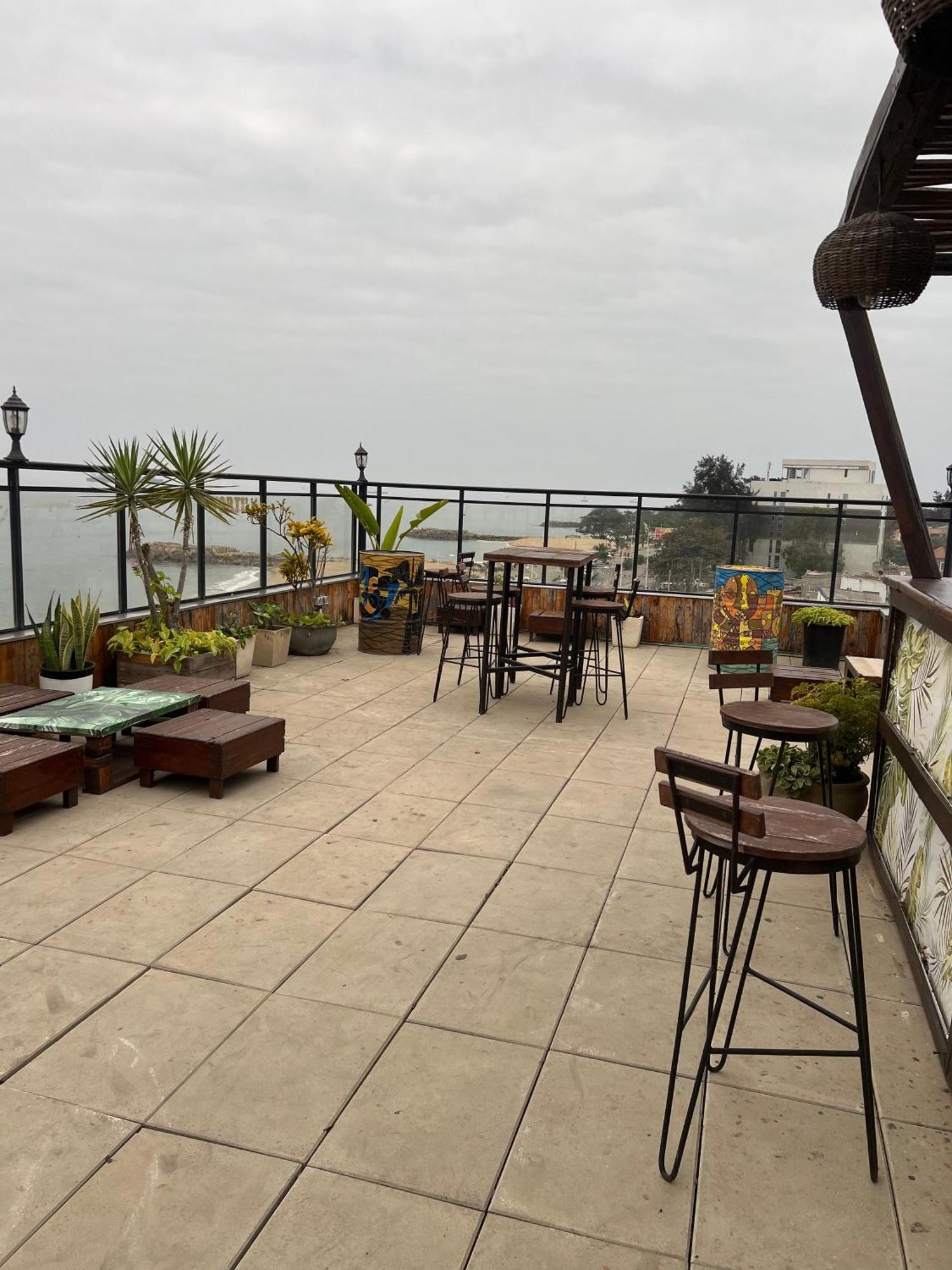 Art House Hotel Луанда Екстериор снимка